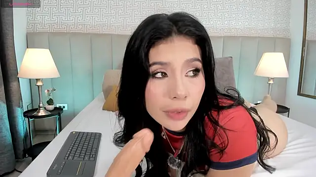 majito diaz online show from April 23, 3:14 pm