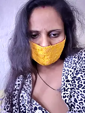 Cutie Neetu online show from May 7, 6:00 pm
