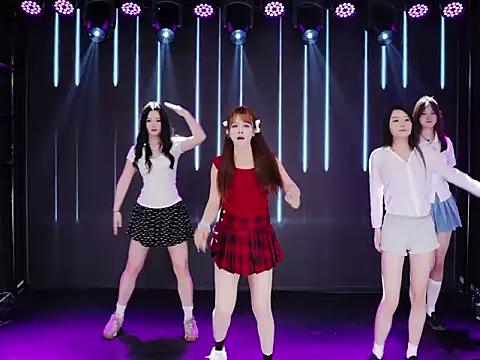 YC-888 online show from April 24, 8:06 am