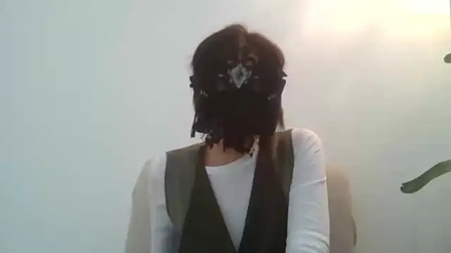 HelenTiAscolta online show from May 7, 2:10 pm
