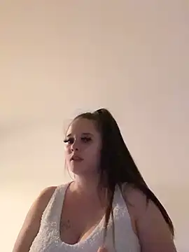 Poppylooloo online show from May 13, 8:14 pm
