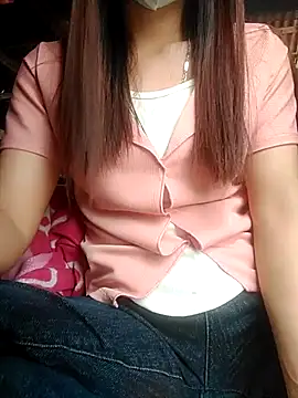 tom1133 online show from April 29, 8:17 am