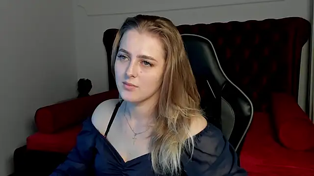 EllaBells online show from May 21, 5:16 am