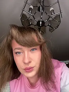 BettyRussian online show from May 17, 2:05 pm