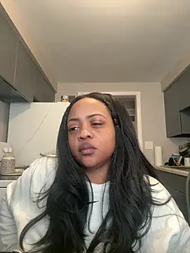 richierichelle online show from May 21, 2:15 pm
