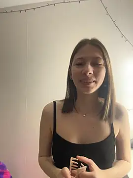 Lullaboo online show from April 27, 3:31 pm