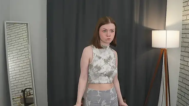 VeronaPavlock online show from April 25, 1:41 pm