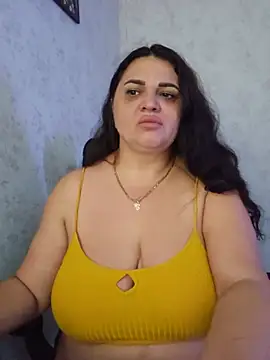 -CUTE-EVVIL- online show from July 6, 6:21 pm
