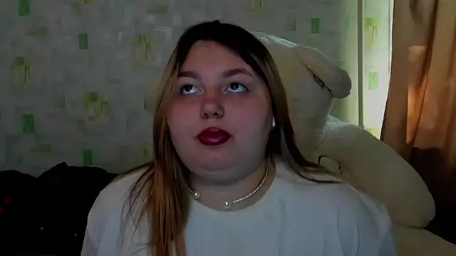 LillyHaigh online show from May 23, 6:01 am
