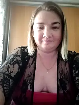 MiyaOlliver online show from May 12, 6:54 am