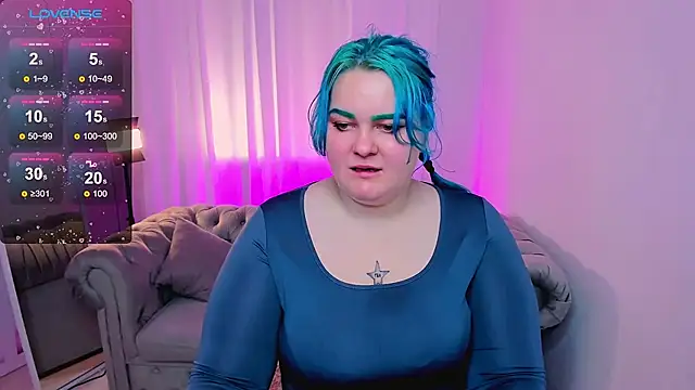 Amelia Skyee online show from June 13, 3:31 pm
