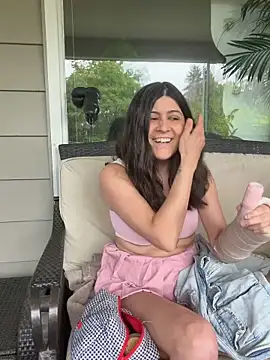 Ava Rain online show from June 8, 9:47 pm