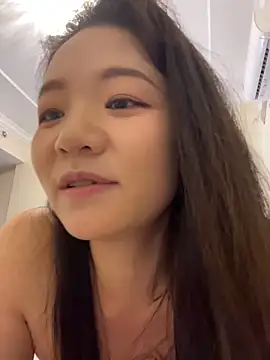 xiaochengzi505 online show from May 16, 1:19 am