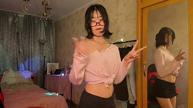 Akiba cute online show from June 29, 5:12 pm