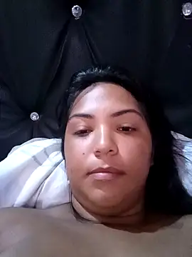 emeli-bloom online show from April 29, 11:35 am