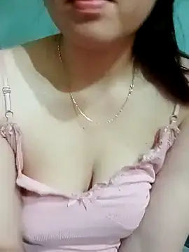 Kee2000 online show from May 24, 11:25 pm