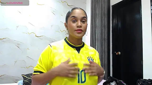 Liaa cams online show from June 25, 3:06 am