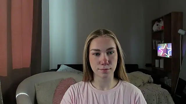 AnnaAlexArti online show from June 4, 5:23 am