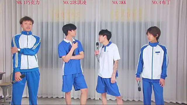 Delicious-boys-002 online show from May 9, 12:18 pm