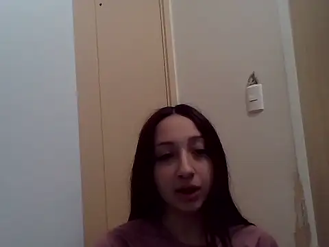 010874 online show from July 1, 4:23 am