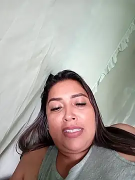 yuli c2026 online show from May 1, 9:40 pm