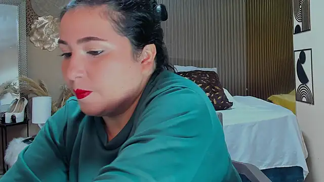 BBWLuxuryMuse online show from June 9, 11:53 am