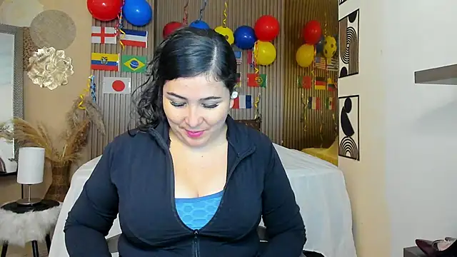BBWLuxuryMuse online show from June 15, 12:05 pm