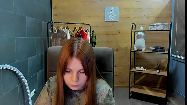 BarbaraaYoungg online show from May 13, 1:39 pm