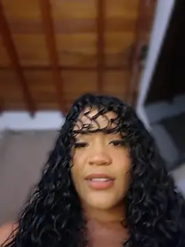 Alondra1810 online show from May 24, 9:58 pm