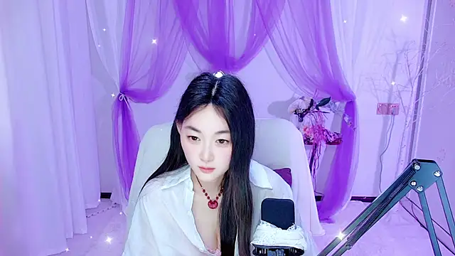 Tili Lucky online show from June 13, 3:04 am
