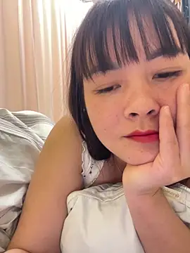 Trumpet02 online show from May 6, 9:13 am