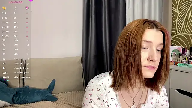 EwaDerobertis online show from May 24, 2:49 pm