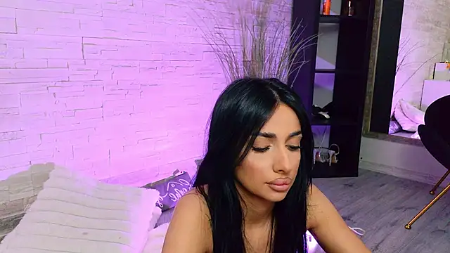 VanessaVosss online show from June 14, 7:25 pm