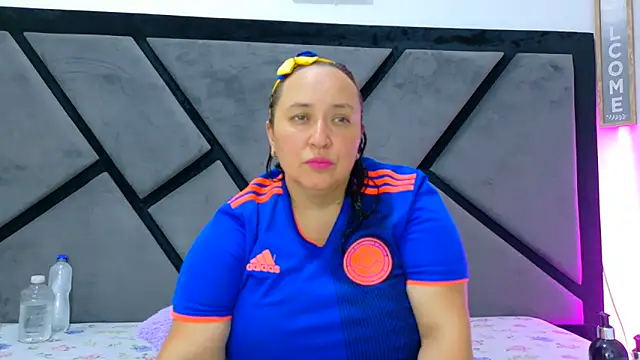 Natasha2603 online show from June 27, 8:48 pm