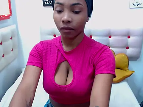 whitneynaugthyxxxx online show from June 15, 3:45 pm