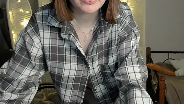 RinaSXY online show from May 25, 5:01 pm