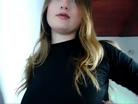 Valery Salmons online show from May 22, 3:32 pm