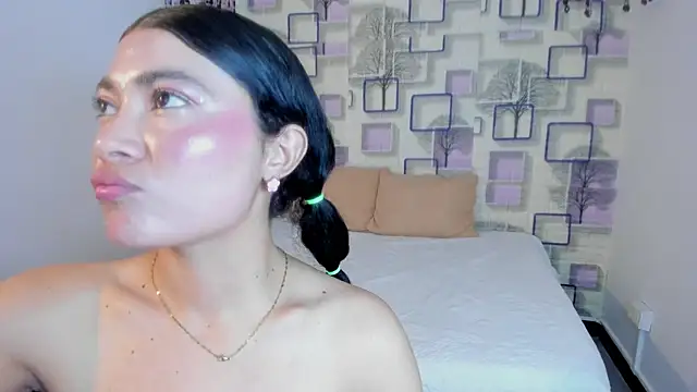 emilly duque online show from June 26, 5:20 am