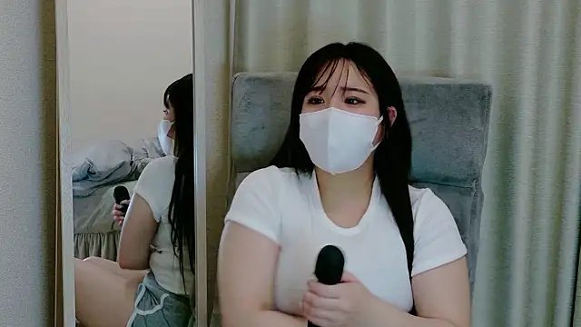 painpain1919 online show from June 18, 2:44 pm
