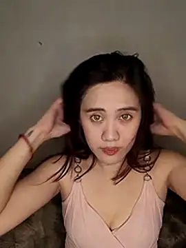 sweetmiyukiki online show from May 22, 7:50 am