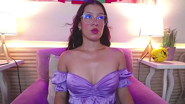 BrianaGaging online show from June 19, 8:12 pm