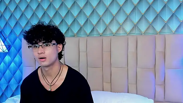 Sofia-Ethan online show from June 10, 7:23 pm