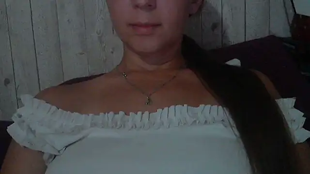 Bella--White online show from July 9, 2:52 pm