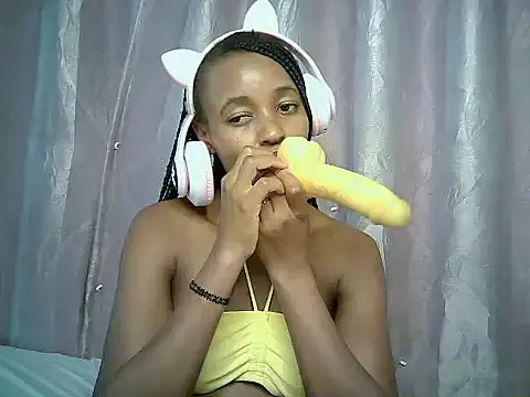 Slim shy online show from June 21, 10:30 am