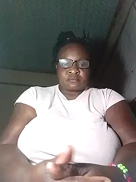 Judith123 online show from July 1, 6:40 pm