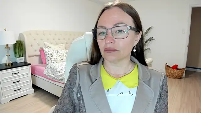 Vika73 online show from September 25, 12:15 pm