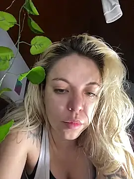 Natashabennett online show from May 19, 3:24 am