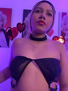 MiaBlonde1 online show from June 15, 11:21 am