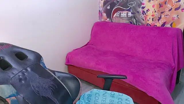 Lucia evans22 online show from June 19, 9:18 pm