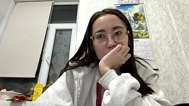VickieTrudo online show from June 6, 9:32 pm